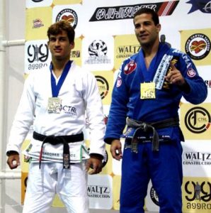 debuter-jjb-jiu-jitsu